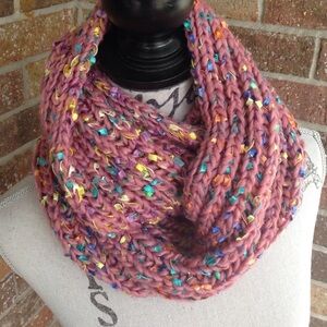 Big bulky knit infinity scarf F4